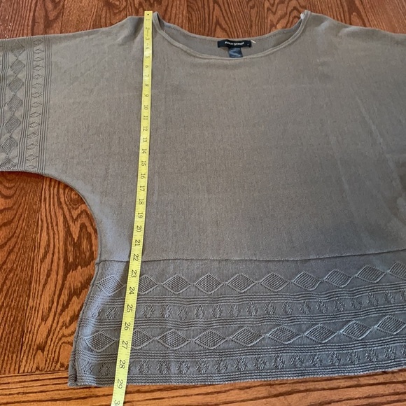 ASHLEY STEWART women’s PLUS SIZE KNIT LIGHT SWEATER w/ DOMAN SLEEVES SIZE 18/20 - Picture 9 of 12